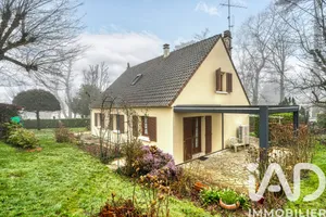 Maison traditionnelle à Maffliers (95560)