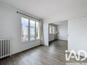 Apartment in La Garenne-Colombes (92250)