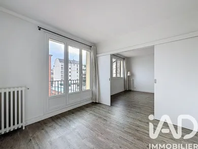 Apartment in La Garenne-Colombes (92250)