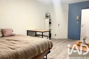 Apartment in Nantes (44300)