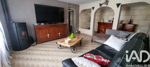 Traditional house in Les Peintures (33230)