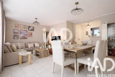 Apartment in Montmorency (95160)