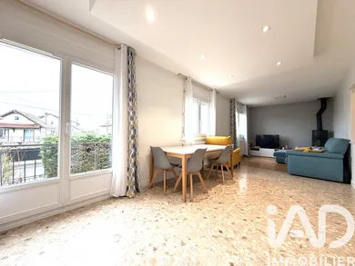 House in Champs-sur-Marne (77420)
