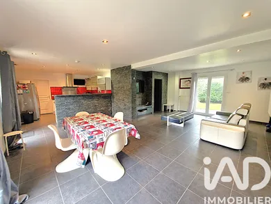 House in Mandres-les-Roses (94520)