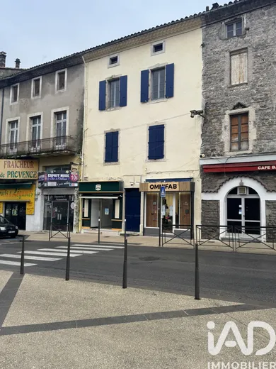 Immeuble à Saint-Ambroix (30500)