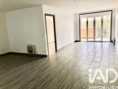 Appartement à Breuillet (91650)