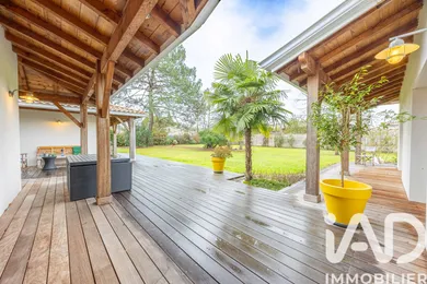 Architectural house in Blanquefort (33290)