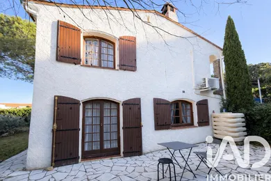 Traditional house in Laroque-des-Albères (66740)