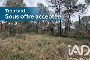 Terrain à Saint-Cannat (13760)