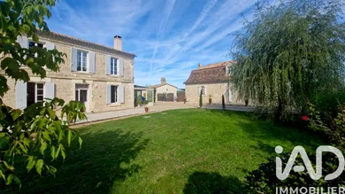Maison à Saint-Méard-de-Gurçon (24610)