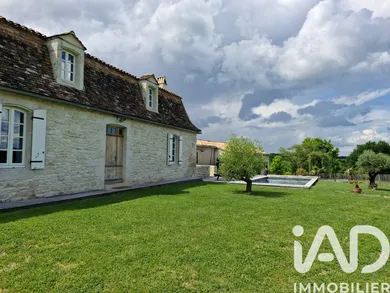 Maison à Saint-Méard-de-Gurçon (24610)