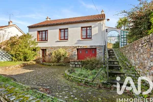 Traditional house in Le Pallet (44330)