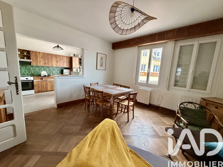 Immeuble 3 pièces 200 m² · à Agon-Coutainville · 200 m² · 576 000 €