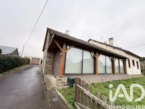 House in Isigny-le-Buat (50540)