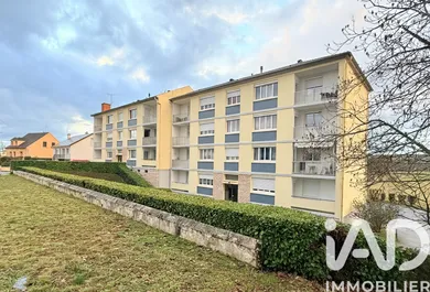 Building in Digoin (71160)
