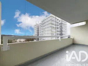 Apartment in Noisy-le-Grand (93160)