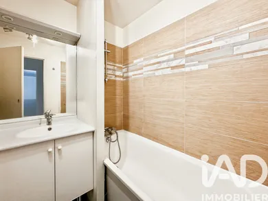 Appartement à Sainte-Geneviève-des-Bois (91700)