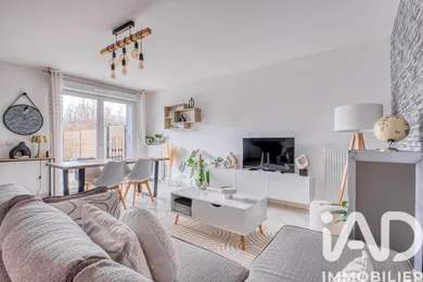 Apartment in Chessy (77700)