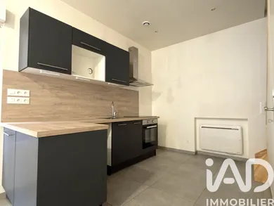 Townhouse in Neuville-en-Ferrain (59960)