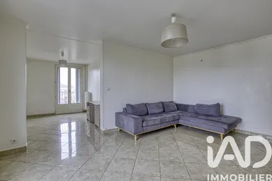 Apartment in Compiègne (60200)