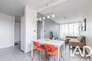 Apartment in Savigny-sur-Orge (91600)