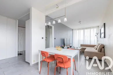 Apartment in Savigny-sur-Orge (91600)