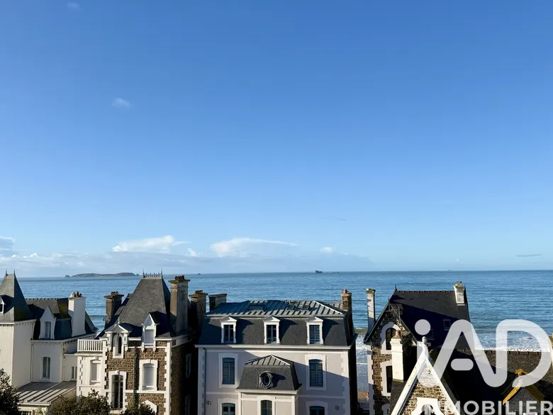 Appartement 3 pièces 94 m² · à Saint-Malo · 94 m² · 649 000 €