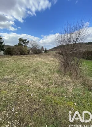 Building plot in Saint-Aubin-sur-Yonne (89300)