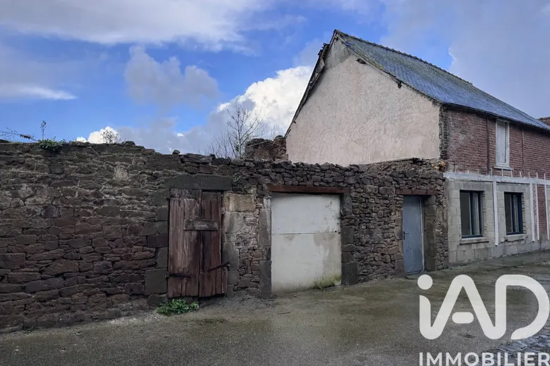 Maison 5 pièces 115 m² · à Châteauneuf-d'Ille-Et-Vilaine · 115 m² · 59 000 €