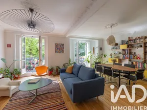 Apartment in Paris (75013)