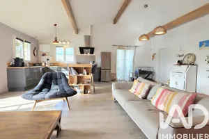 Maison à Camblanes-et-Meynac (33360)