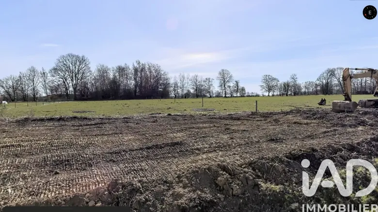 Terrain à ROCROI (08230) · 60 000 €