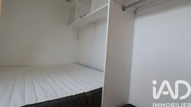 Studio à Paris (75008)