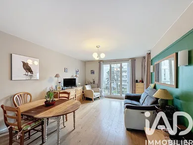 Apartment in Colombes (92700)