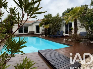House in Le Taillan-Médoc (33320)