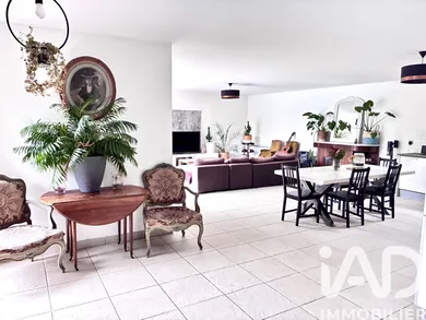 House in Le Taillan-Médoc (33320)