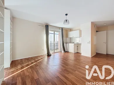 Apartment in Rennes (35700)