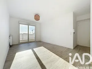 Apartment in Le Blanc-Mesnil (93150)