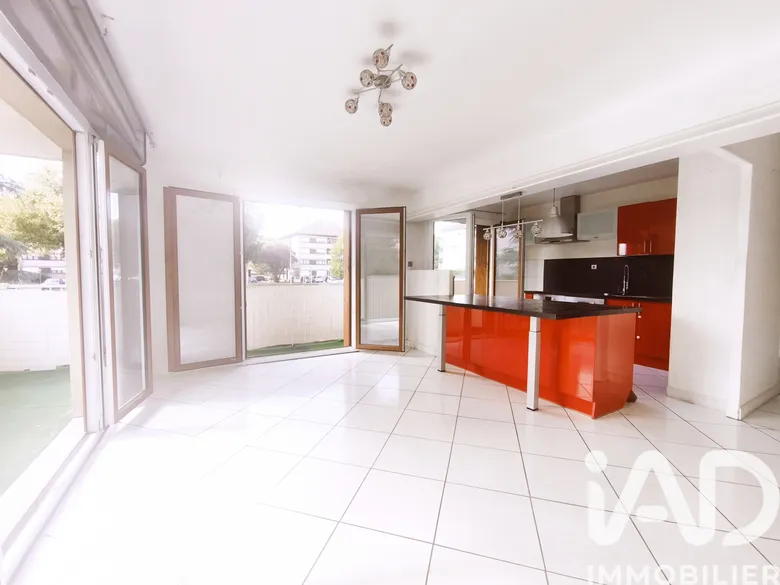 Appartement 2 pièces 54 m² · à Annecy · 54 m² · 235 000 €
