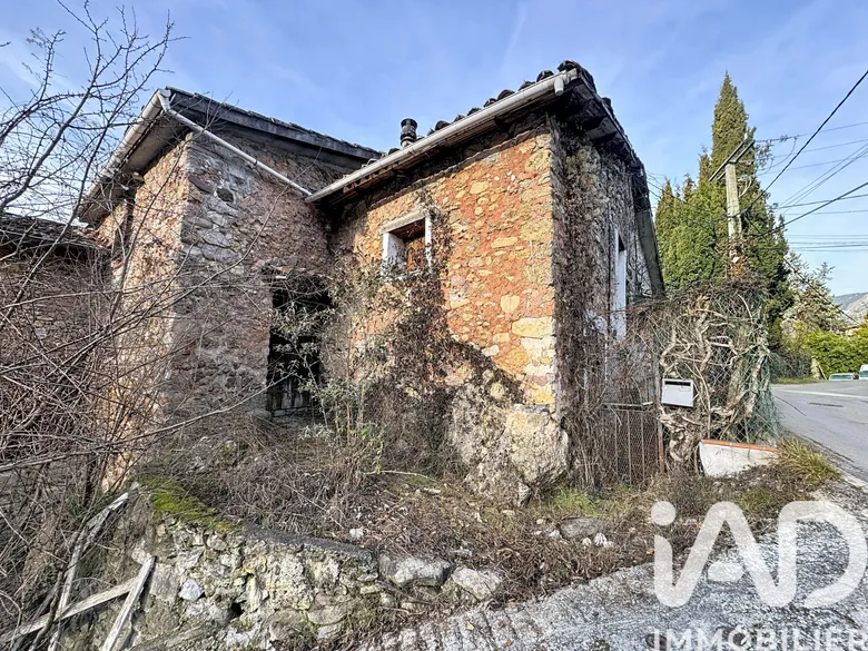 Maison 4 pièces 75 m² · à La Bollène-Vésubie · 75 m² · 70 000 €
