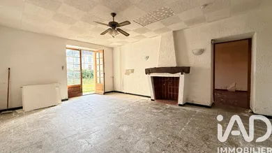 Apartment in Saint-Yan (71600)