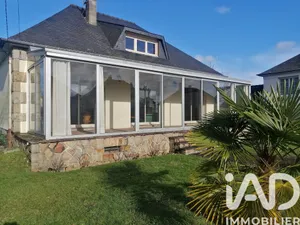 Maison à Saint-Baudelle (53100)