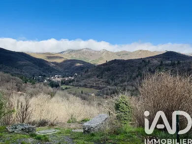 Village house in Arrigas (30120)