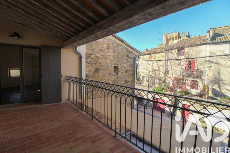 Appartement 3 pièces 70 m² · à Montaren-Et-Saint-Médiers · 70 m² · 980 €/mois