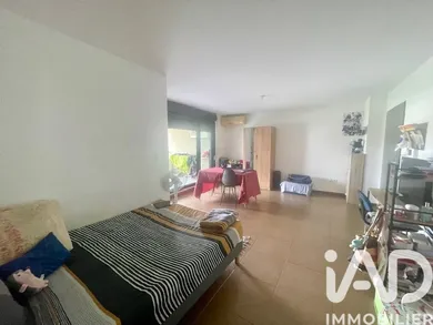 Studio in SAINTE CLOTILDE (97490)