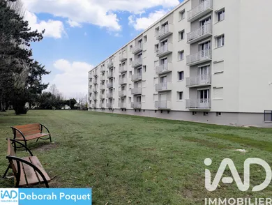 Apartment in Morsang-sur-Orge (91390)