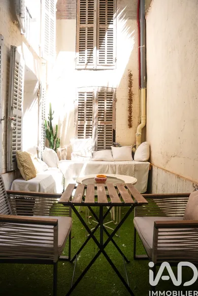 Duplex in Marseille (13001)