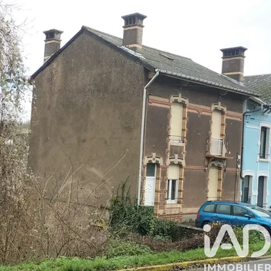 Immeuble à Longuyon (54260)