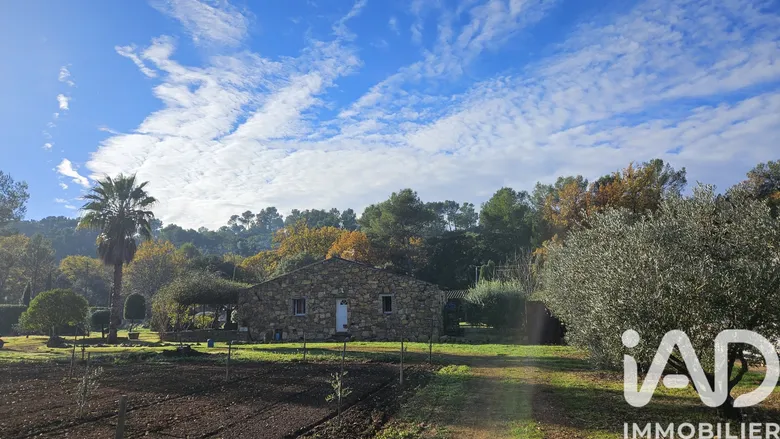 Maison 4 pièces 112 m² · à Lorgues · 112,1 m² · 450 000 €