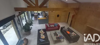 House in ST BONNET SUR GIRONDE (17150)